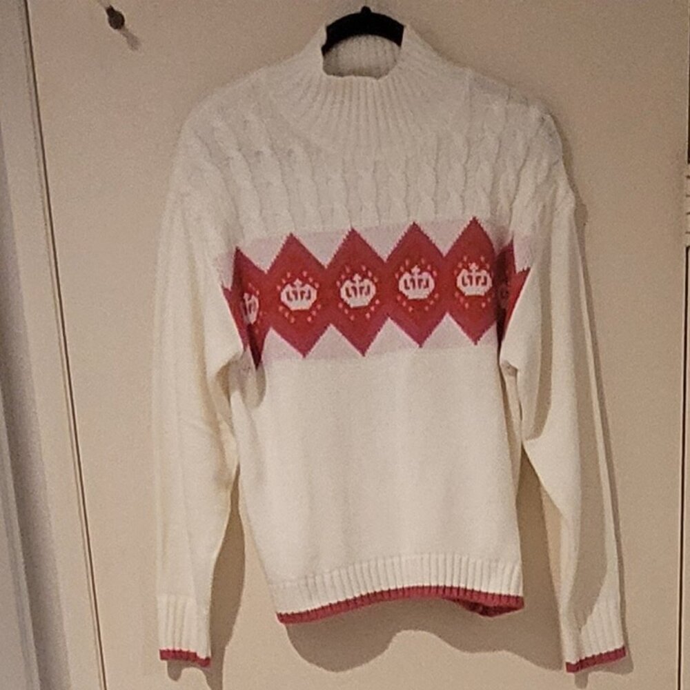 JUICY BY JUICY COUTURE  Women's Mock Neck Crown Sweater Junior Size M   NWT